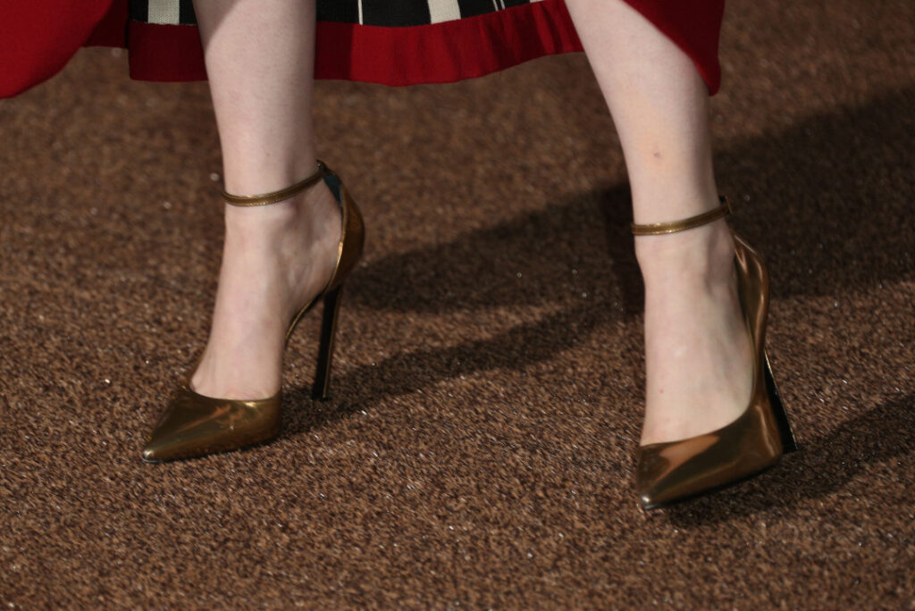 Celeb – Emma Stone – Nude