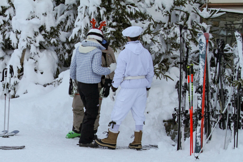 Celeb – Emma Watson – Nude