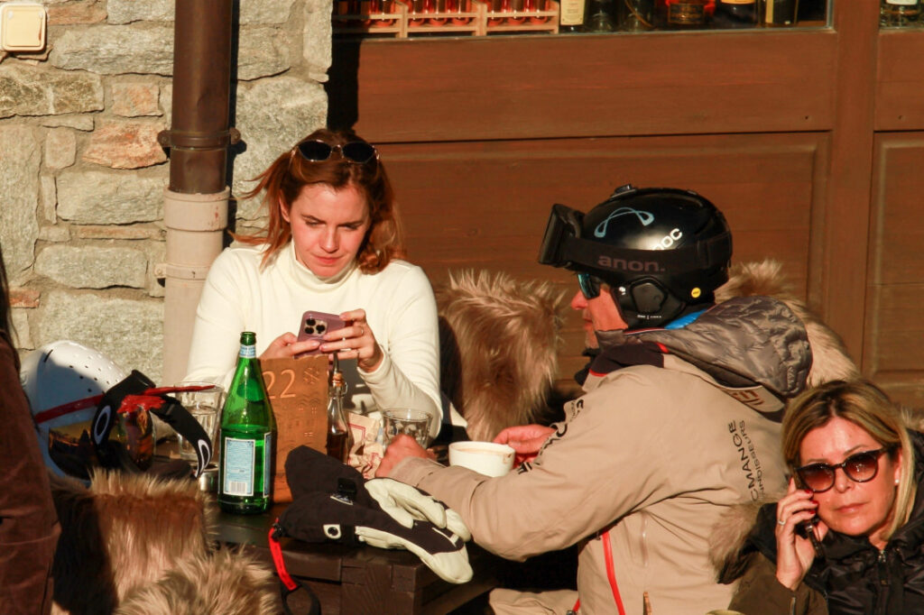 Celeb – Emma Watson – Nude