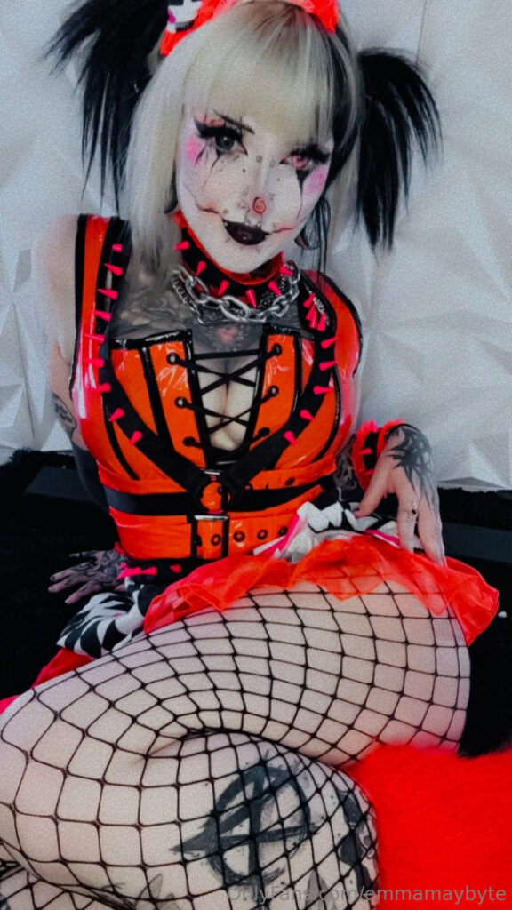 OnlyFans – T H I C C – Emmamaybyte – Nude