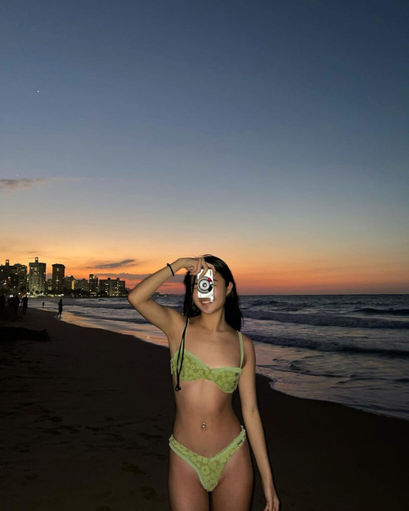 Instagram – Asian – Erica Ha – Nude