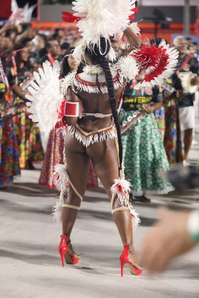 Brazil – Celeb – Erika Januza – Nude Leaks