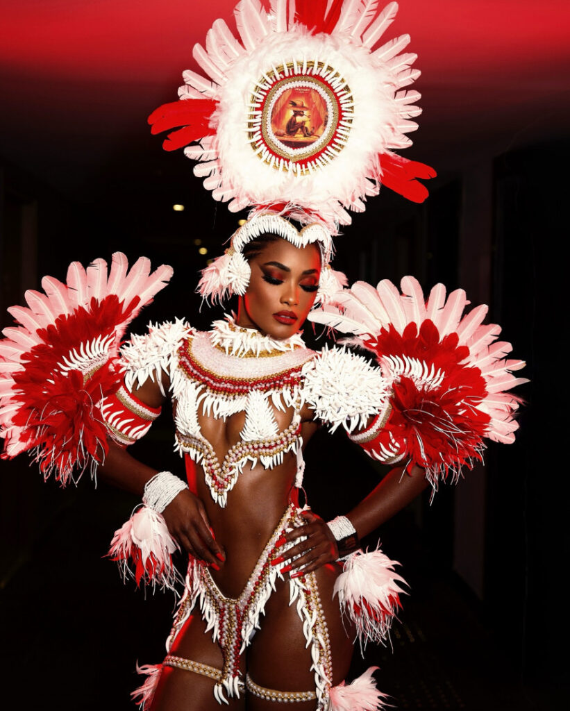 Brazil – Celeb – Erika Januza – Nude Leaks