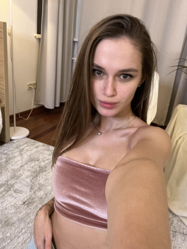 Cam Girls – Erinwils – Nude