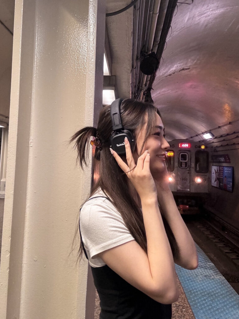 Twitch – Petite – Asian – esblee / Esther Lee – Nude Leaks