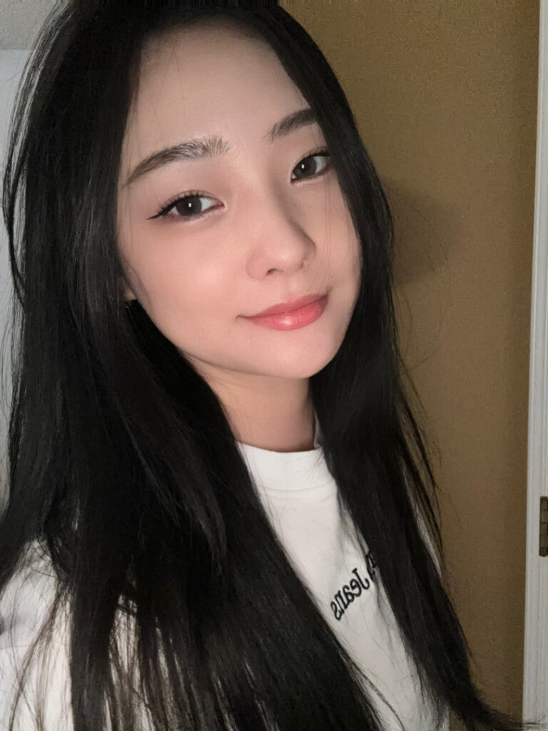 Twitch – Petite – Asian – esblee / Esther Lee – Nude Leaks