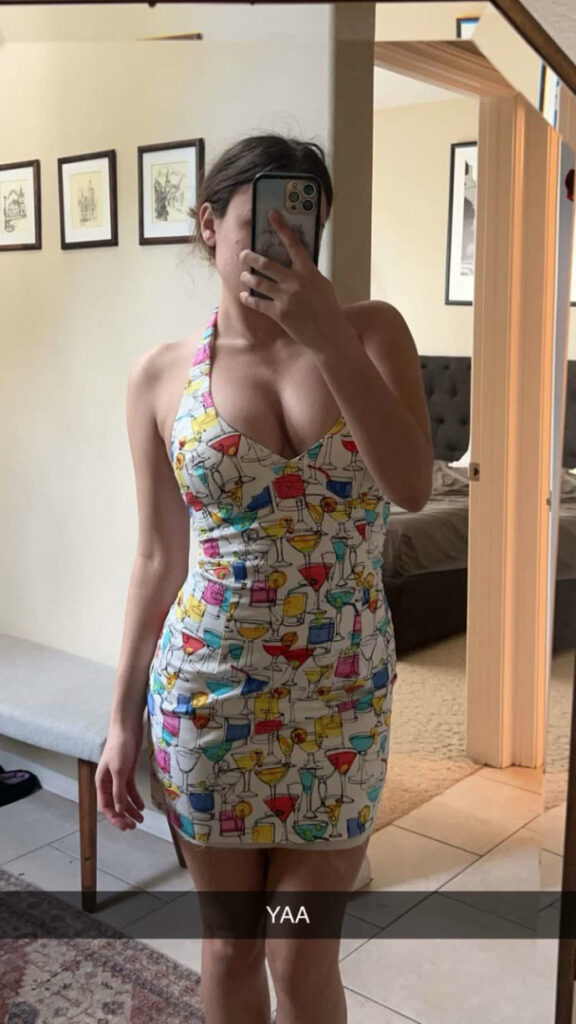 Instagram – Ester Dobrik – Nude Leaks