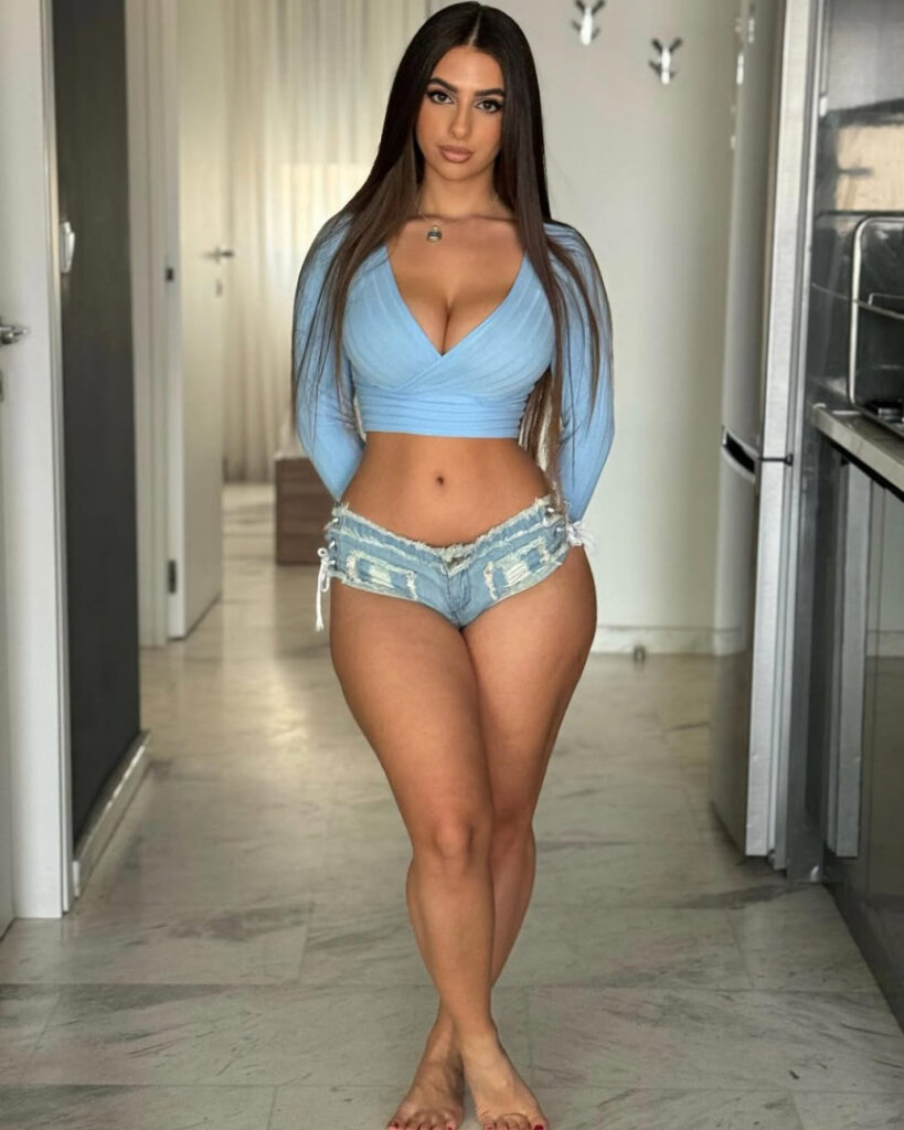 Instagram – eva savagiou – Nude