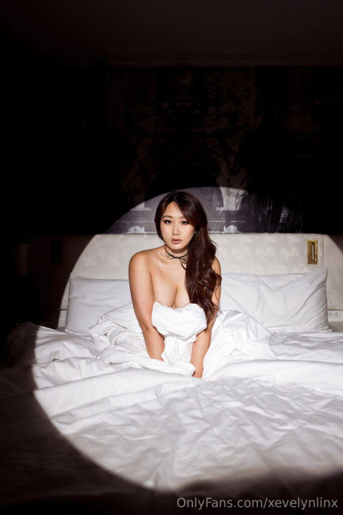 XXX – Petite – Asian – Evelyn Lin – Nude Leaks