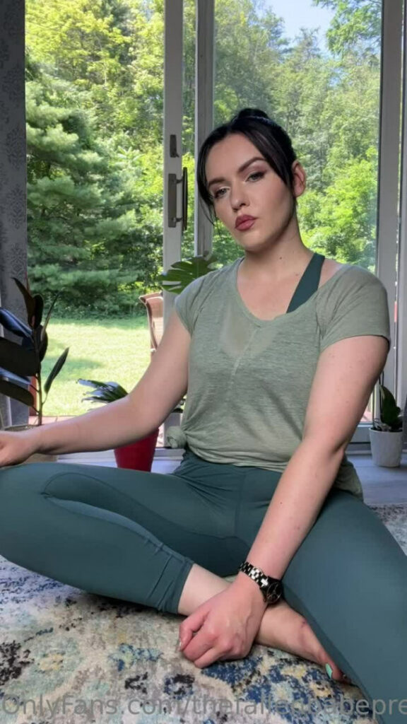 Instagram – OnlyFans – Feet – FallenFeet / Ruxi MagickBabe – Nude