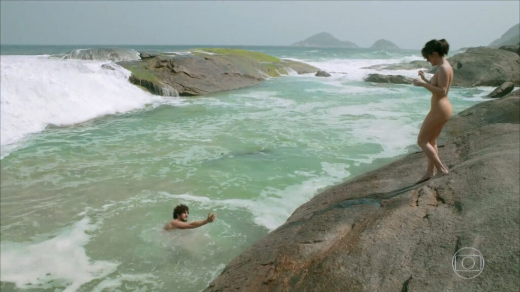 Brazil – Celeb – Fernanda Vasconcellos – Nude Leaks