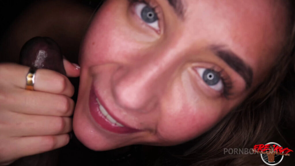 OnlyFans – FreakyT B/G – Nude