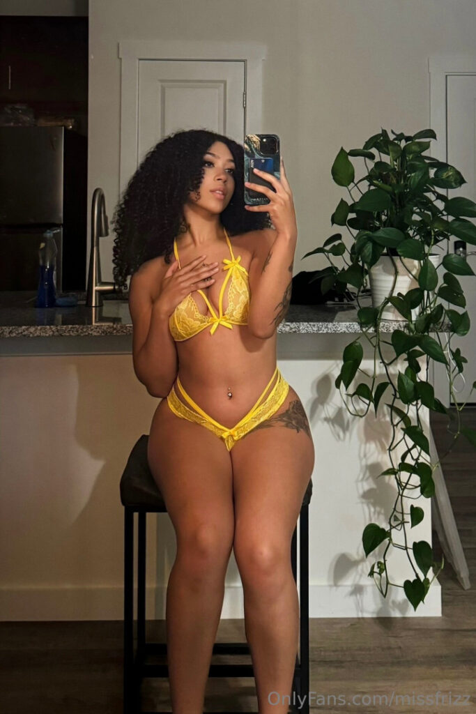 OnlyFans – Ebony – Frizzylifts – Nude