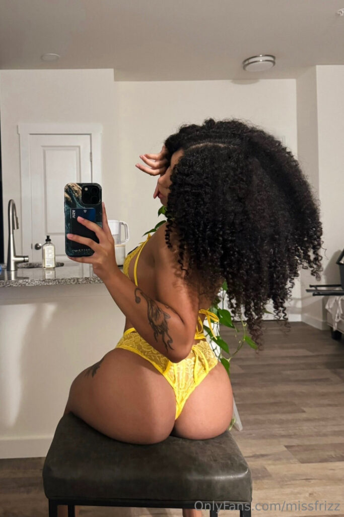 OnlyFans – Ebony – Frizzylifts – Nude