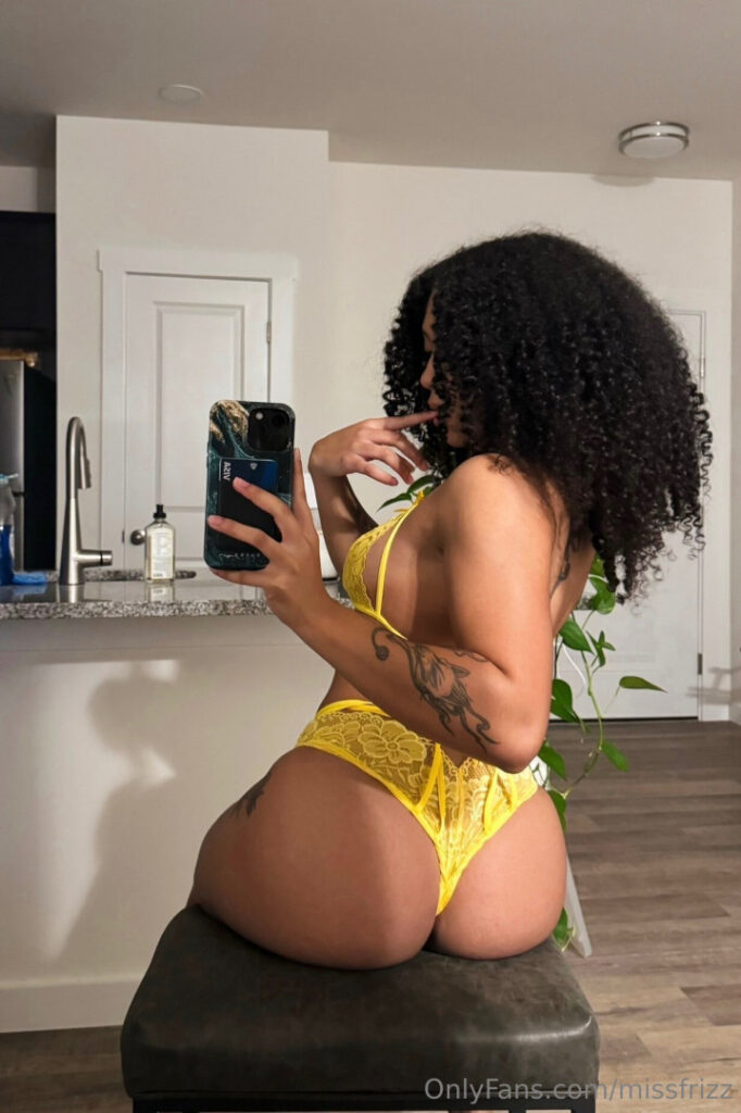 OnlyFans – Ebony – Frizzylifts – Nude