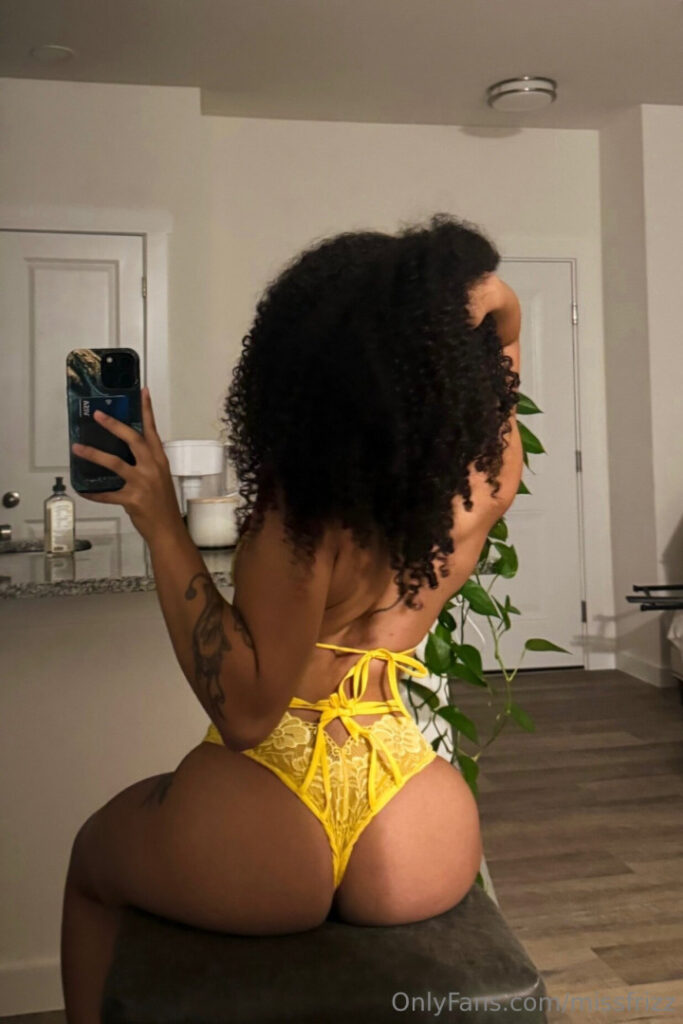 OnlyFans – Ebony – Frizzylifts – Nude