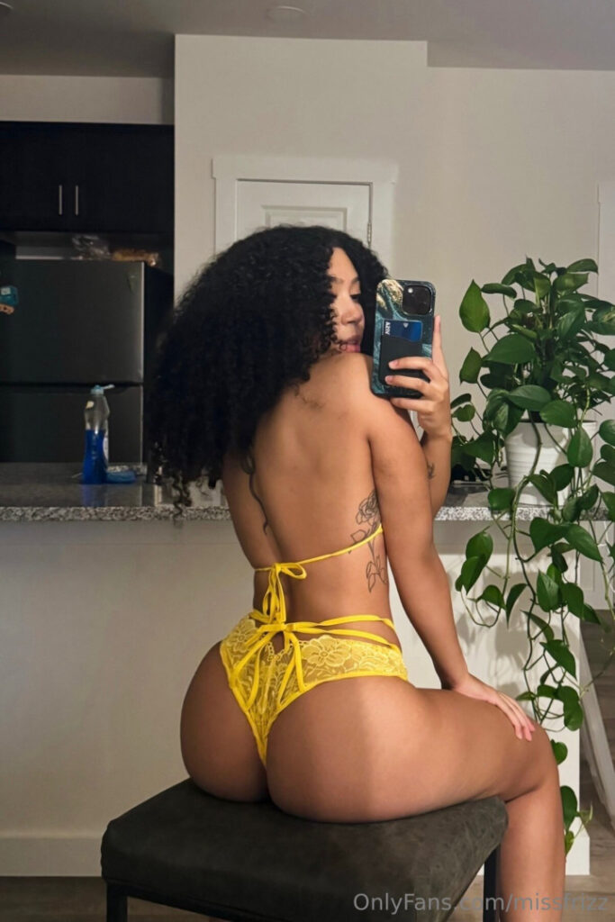 OnlyFans – Ebony – Frizzylifts – Nude