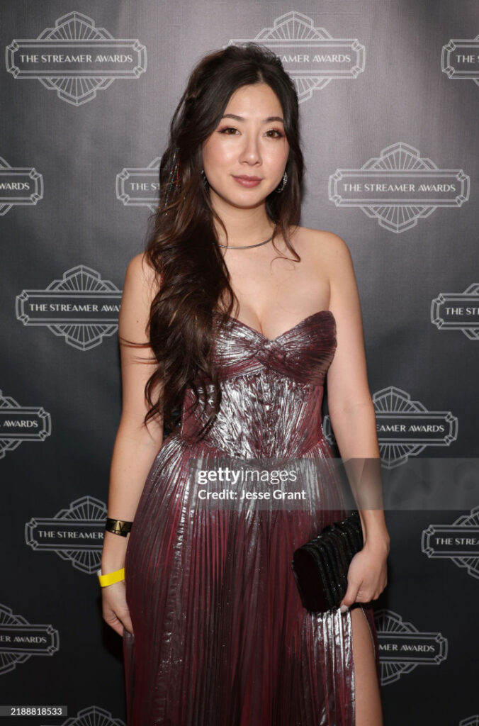 Twitch – Fuslie (Leslie) – Nude