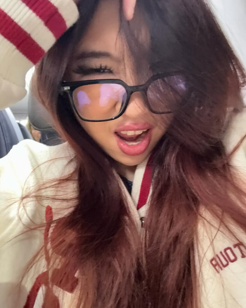 TikTok – Asian – Gabi Shu – Nude