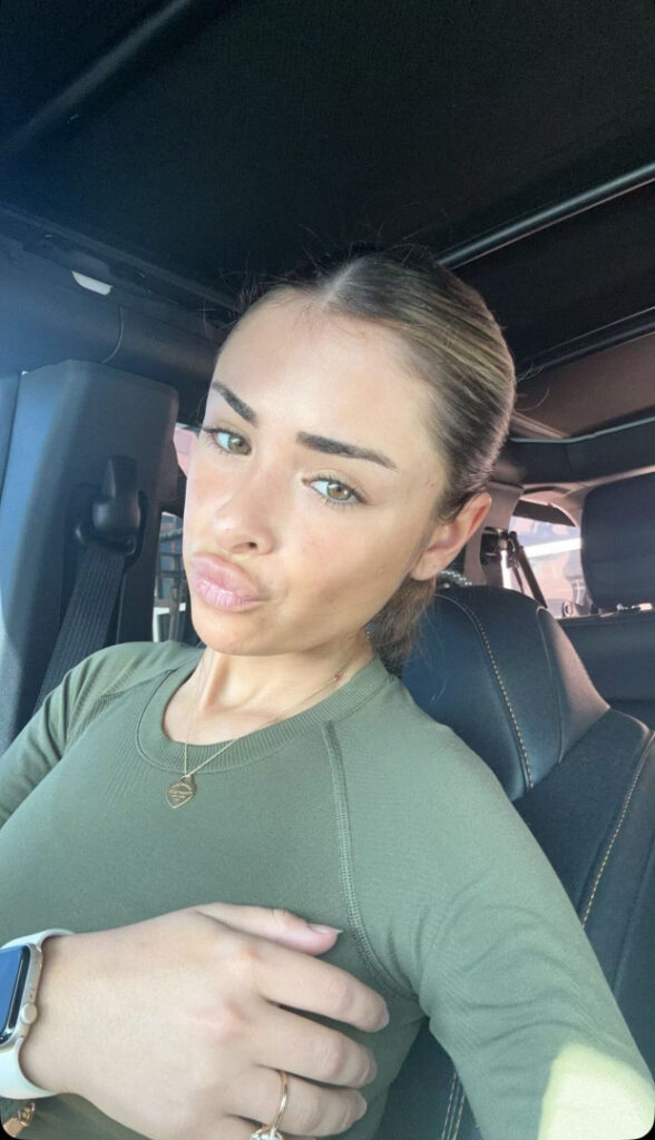 TikTok – Instagram – Gabriella Annalisa – Nude