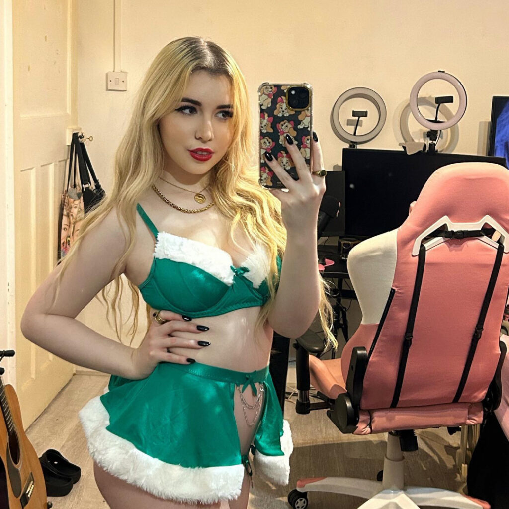 Twitch – OnlyFans – georgina_jgr (cheekygigi) – Nude