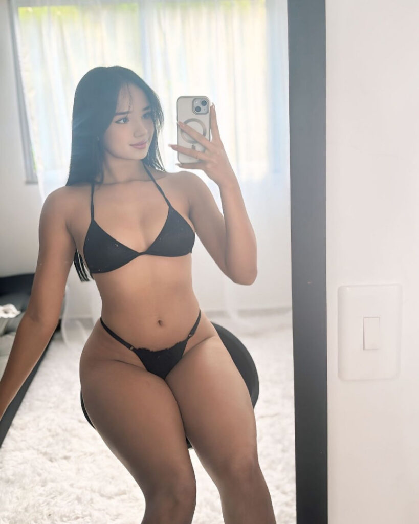 OnlyFans – Instagram – Geralmuv – Nude Leaks