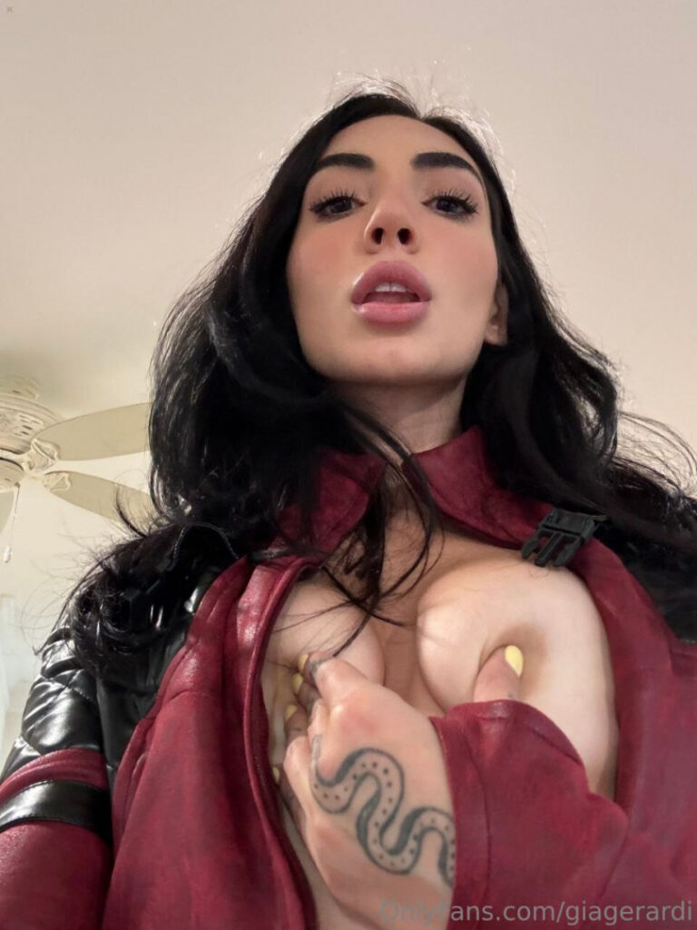 OnlyFans – Cosplay – Giagerardi / Gia Isabella – Nude