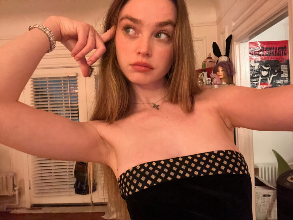 OnlyFans – Instagram – gonefishingwithdad / ponprincess / puppyworld – Nude