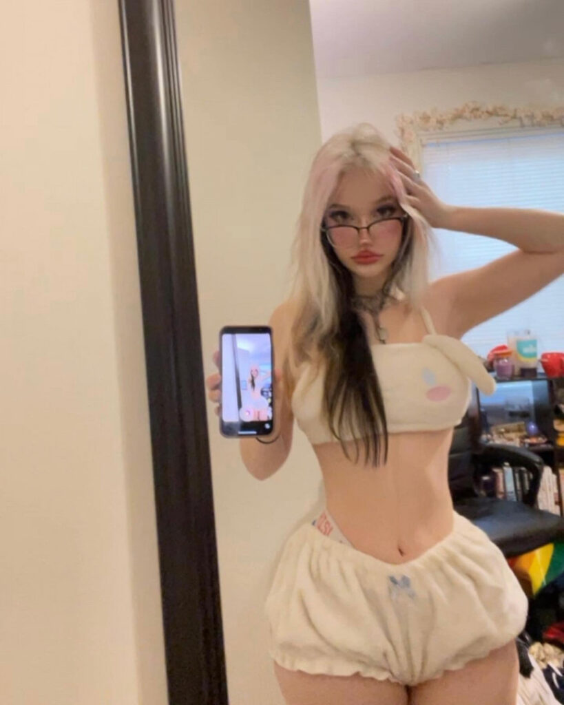 TikTok – T H I C C – gonkgonk666 / skizzy666 – Nude