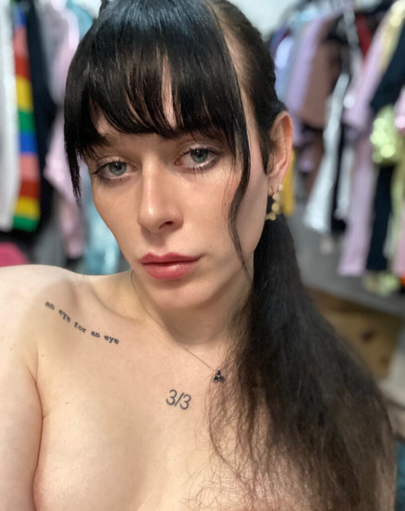 Trans – OnlyFans – TikTok – ⠀X⠀ – Gunmetal Death Diaries / Bella Misandria / Nosebleedfitz – Nude Leaks