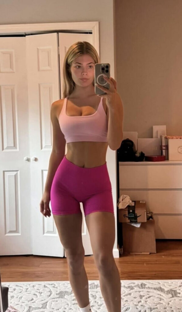 TikTok – Instagram – Hannah White – Nude