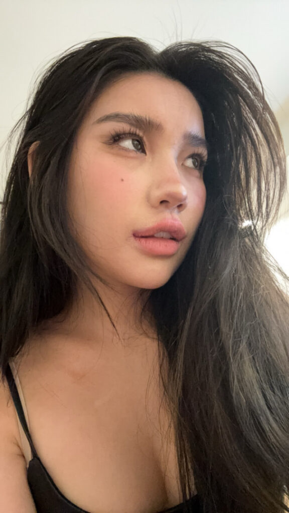 TikTok – Instagram – Hannahkae27 – Nude