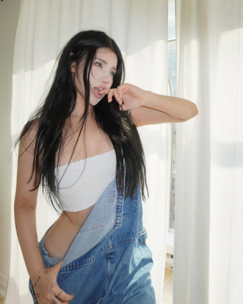 TikTok – Instagram – Hannahkae27 – Nude