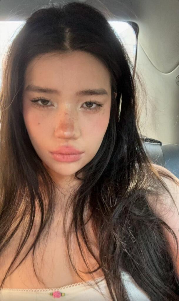 TikTok – Instagram – Hannahkae27 – Nude