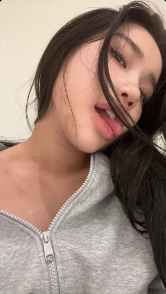 TikTok – Instagram – Hannahkae27 – Nude