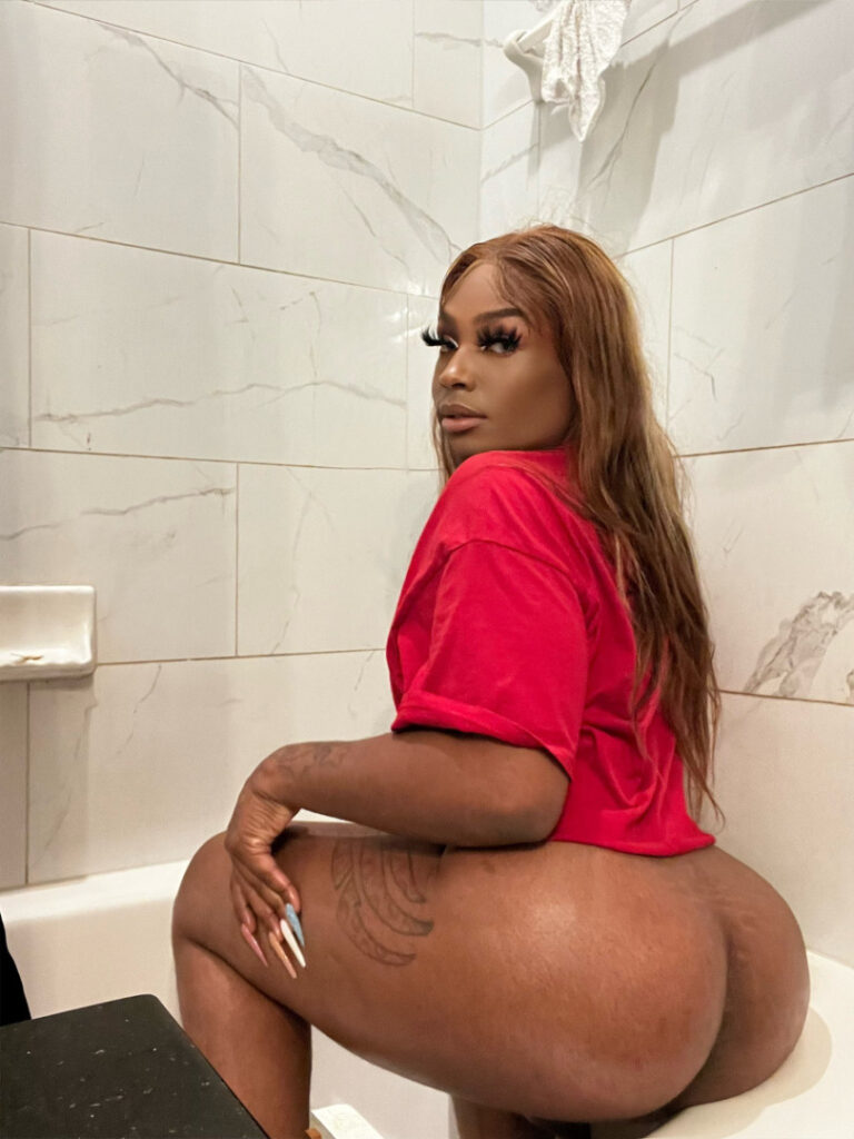 OnlyFans – Trans – T H I C C – Hatedrobyn – Nude Leaks