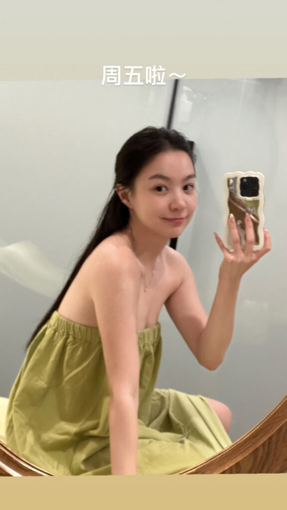 Instagram – Asian – helenhmy / 小宝鼻Helen – Nude Leaks