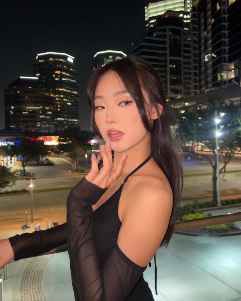 TikTok – Asian – Hena Yang – Nude