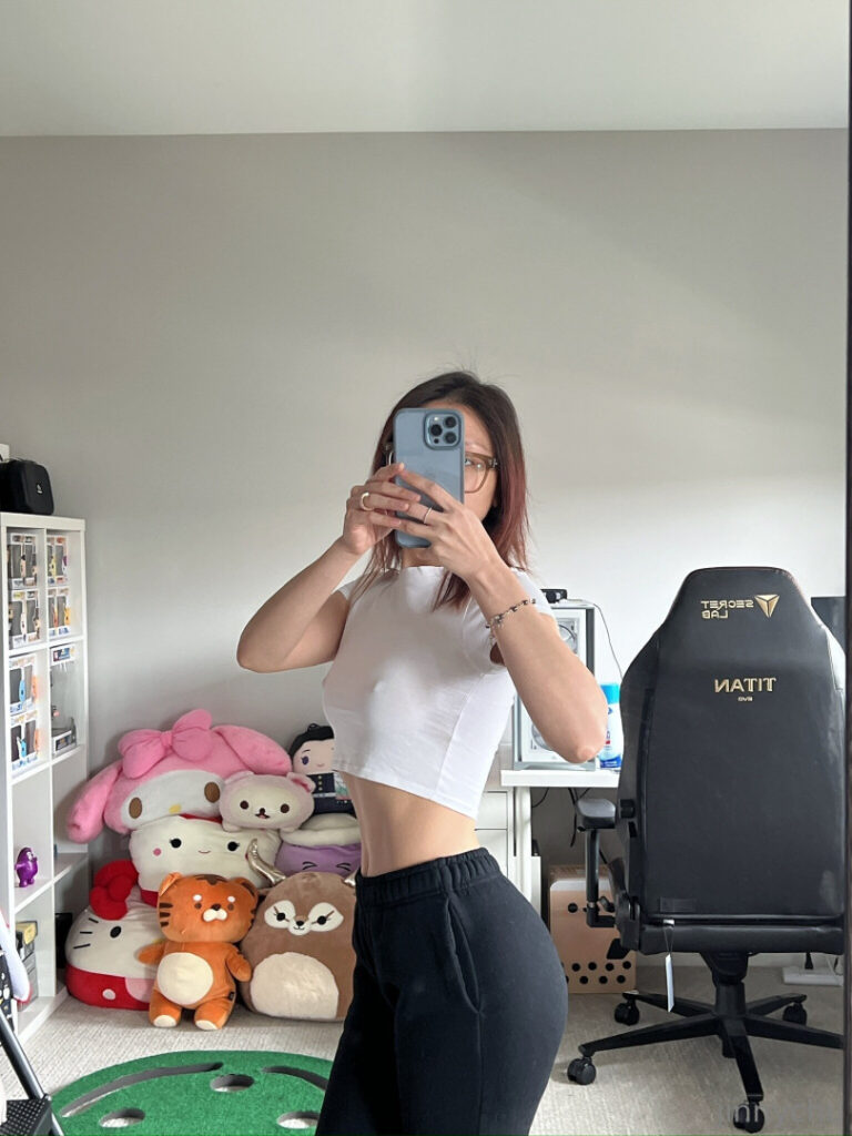 OnlyFans – T H I C C – Asian – Itsjinny  itsjinnyyy  itsjinneyyy  thejinnychu – Nude Leaks