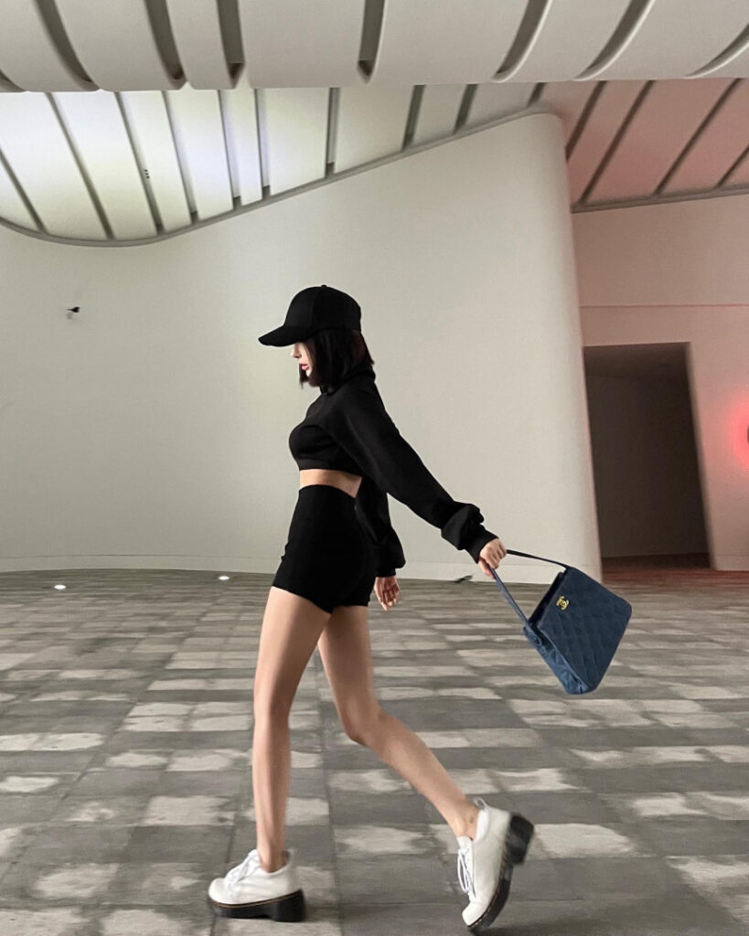 Instagram – Ivy ai.lin20_ – Nude