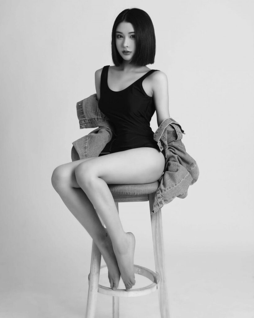 Instagram – Ivy ai.lin20_ – Nude