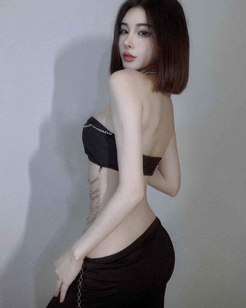 Instagram – Ivy ai.lin20_ – Nude