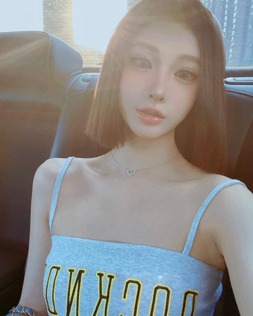 Instagram – Ivy ai.lin20_ – Nude