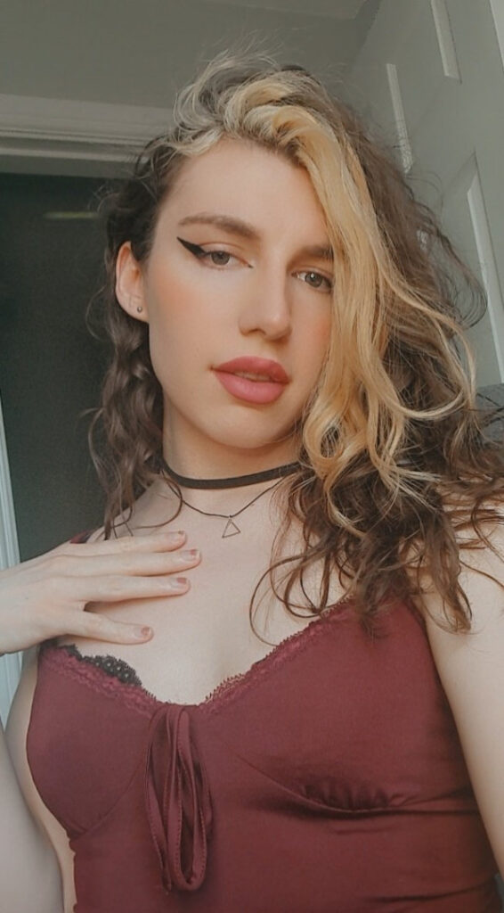 OnlyFans – ManyVids – Fansly – Trans – izzywinterz – Nude Leaks