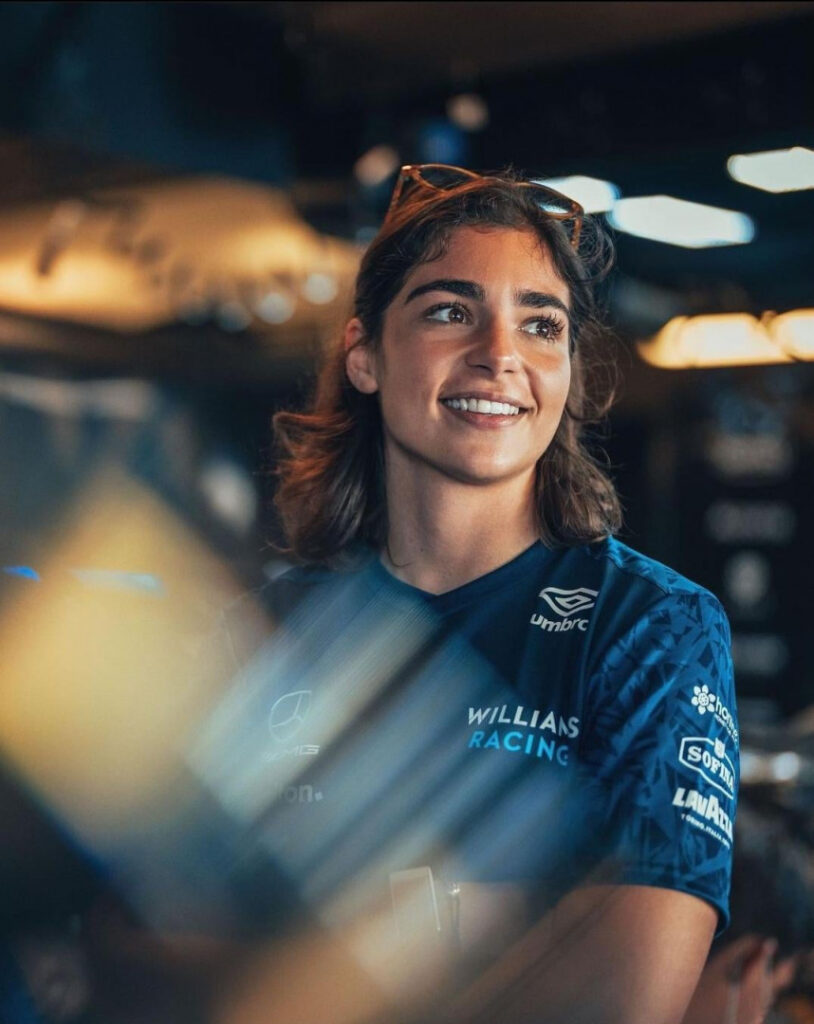 Celeb – Jamie Chadwick (Racing Driver) – Nude