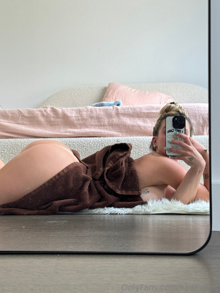 OnlyFans – TikTok – Kaitlyn Krems – Nude