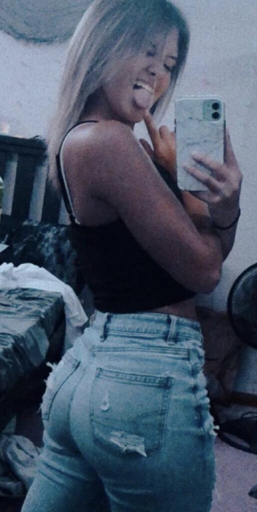 TikTok – Instagram – Kalia Hundley / kalia.hundley – Nude Leaks