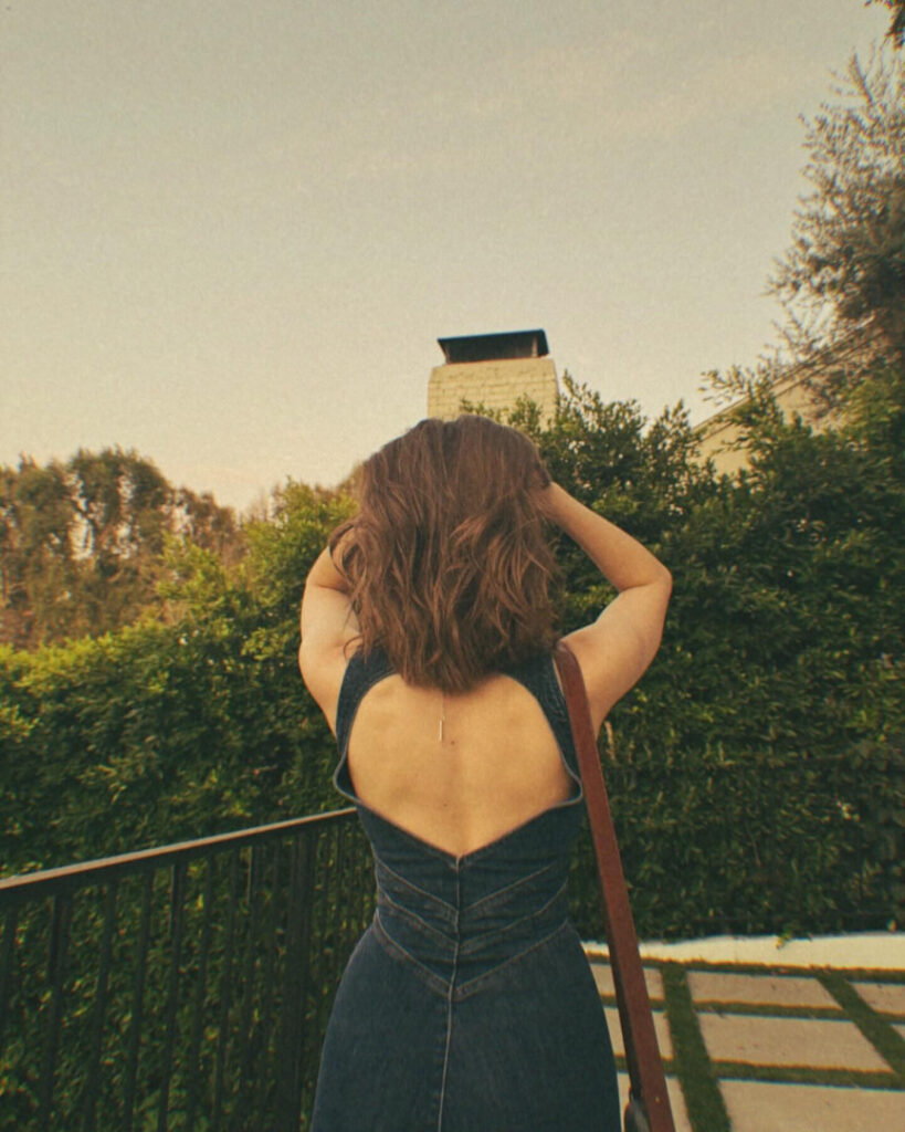 Celeb – Katelyn Nacon – Nude