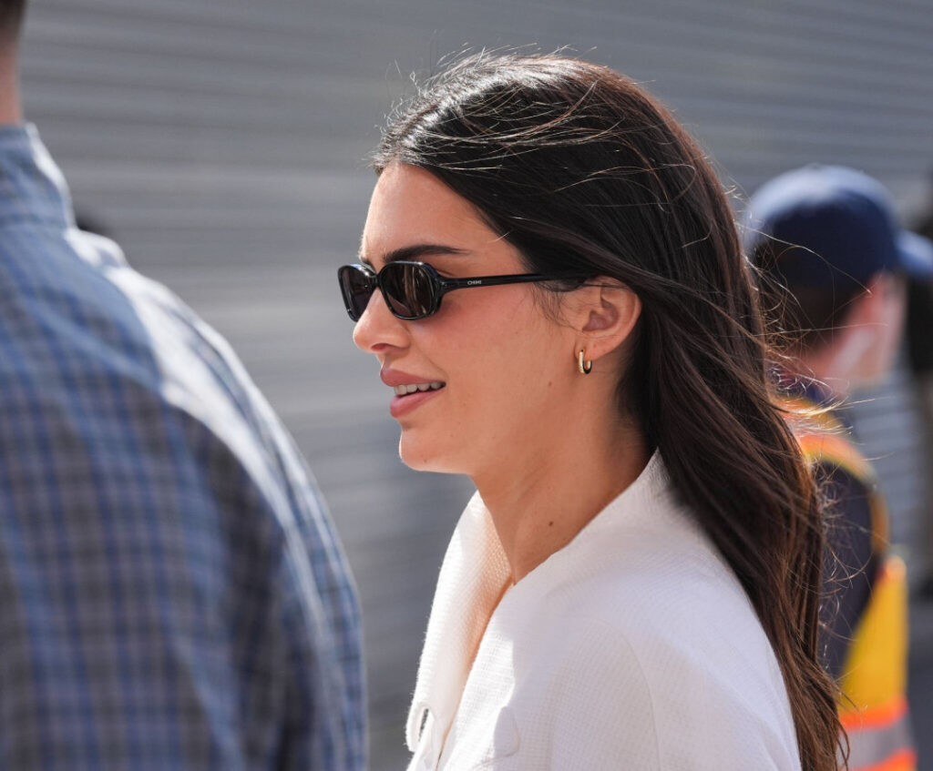 Celeb – Kendall Jenner – Nude