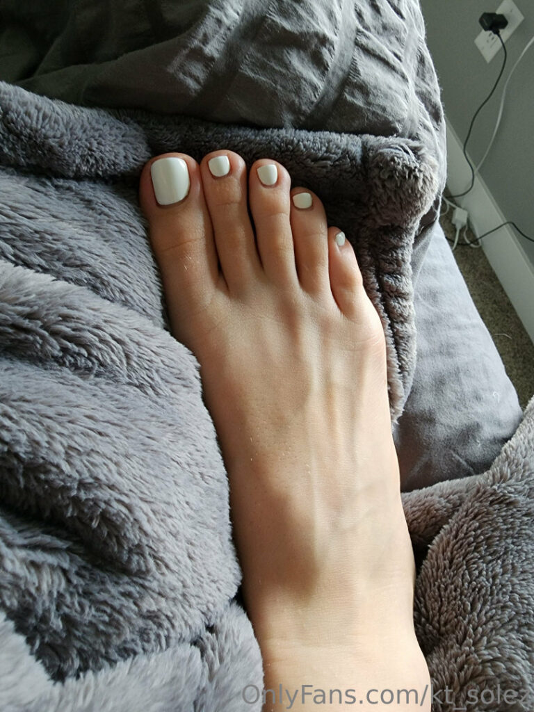 OnlyFans – Feet – kt_solez/Goddess KT – Nude Leaks